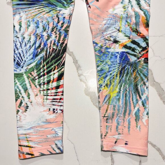 Fabletics PowerHold Discontinued Rare Leggings Peach Tropical Palm Print Yoga S - Picture 8 of 15